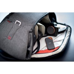 SanDisk Extreme SSD PRO Portable 2TB USB 3.2 Gen 2x2 - Lightning-Fast Storage for Your Data Needs!